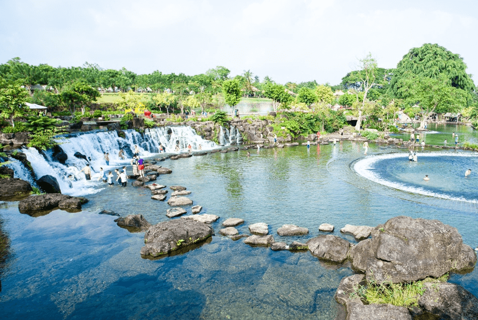 nhung-dia-diem-du-lich-o-sai-gon